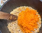 Foto del passaggio 4 della ricetta Risotto arancia, carota e rucola🍊🥕🥬