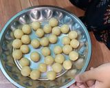 கண்டன்ஸ்டு மில்க் குலோப் ஜாமுன்(condensed milk gulab jamun recipe in tamil) ரெசிபி ஸ்டேப் 3 புகைப்படம்