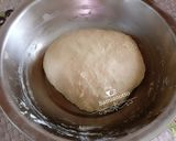 Une image de l'étape 2 de Brioche à eau à l'arôme de fleur d'oranger.