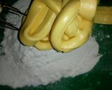 A picture of step 1 of Simple vanilla cup cake.