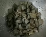 Foto langkah ke 1 dari resep Gulai Kikil.