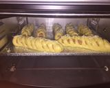 Foto langkah ke 7 dari resep Sausage Bread / Roti isi sosis.
