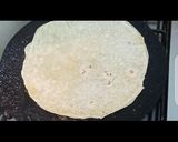 A picture of step 6 of Dosti roti.