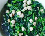 Hình bước làm 3 của món Canh hến rau muống