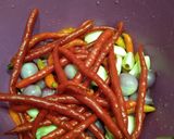 Foto langkah ke 1 dari resep 13. Bumbu dasar merah.