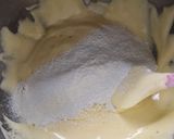 Foto langkah ke 3 dari resep Cake Kuning Telur.