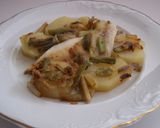 Foto del paso 11 de la receta: Filetes de merluza con patatas de vicio