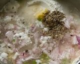 A picture of step 3 of Suji dosa.