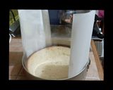 Foto del paso 5 de la receta: Bizcocho de mezcal vainilla mousse de tuna (frambuesa) y leche