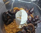 A picture of step 6 of Nutty Choco Date delight.