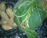 A picture of step 1 of Potatoes porridge.