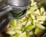 Foto del paso 2 de la receta: Montadito de manzana verde y queso 🍏🧀