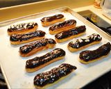Foto langkah ke 29 dari resep Chocolate Eclair (Improved Version).