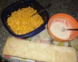 A picture of step 2 of Cheese and corn samoosa's.