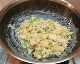 A picture of step 8 of Mac and Cheese Cups | Baked Mac and Cheese Bread Basket |.
