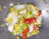 Foto langkah ke 3 dari resep Orak Arik Sawi Putih.