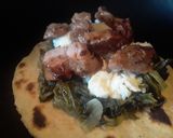 Foto del paso 6 de la receta: Arepitas🍘 con espinacas🌿, queso🧀y cerdo asado🥩.