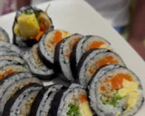 Foto langkah ke 4 dari resep Gimbap isi telur salad.