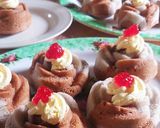 Foto langkah ke 8 dari resep Bolu Kukus Pop Ice tanpa telur.