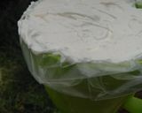 Foto langkah ke 2 dari resep Butter Cream.
