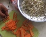 Foto langkah ke 1 dari resep Tumis wortel tauge (masak kilat 15 mnt bekal sekolah).