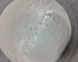 A picture of step 5 of Ajoblanco.