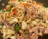 A picture of step 10 of Easy! Yaki Udon with Mentsuyu.