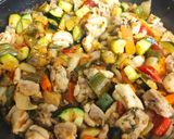 Foto del paso 7 de la receta Verduras con pollo