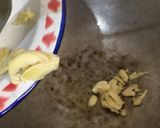 Foto langkah ke 2 dari resep Tahu Kuning Ca Kucai.