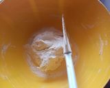 A picture of step 2 of Orange cake.