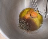 Une image de l'étape 3 de Muffins courgette mozzarella.