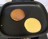 Foto langkah ke 5 dari resep Dorayaki, Lembut dan Fluffy!.
