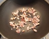 Szalonnás–gombás–vajbabos sertéstokány🥓🍄‍🟫🫘 recept fázis 1 fotója