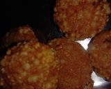A picture of step 7 of Sabudana vada.