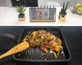 Foto del paso 3 de la receta: Contramuslo de pollo a la plancha