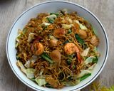 Foto langkah ke 7 dari resep Mie Goreng ala Solaria.