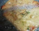 A picture of step 4 of Lahsuni Bread Pakoda.