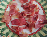 Foto del paso 3 de la receta: Huevos Rotos con Jamón y Gulas