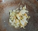Foto langkah ke 3 dari resep Cumi Basah Saos Tiram.