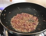 A picture of step 5 of Sweet and sour beef.
