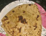 A picture of step 1 of Triangle paratha.