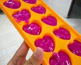 Foto langkah ke 4 dari resep Red Dragon Fruit Cake.