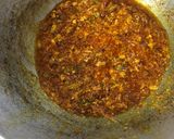 A picture of step 4 of Lahori chane.