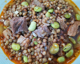 Foto del paso 9 de la receta: Lentejas con costillas y edamame al tomillo