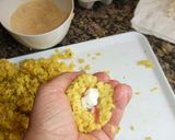 Foto del paso 6 de la receta Bolitas de arroz rellenas de mozzarella y jamón hilado