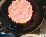 A picture of step 2 of Beetroot suji oats chilla.