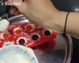 A picture of step 2 of Jelly Filled Modak.