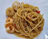 A picture of step 14 of Garlic Sautéed Scallop and Shrimp Pasta.