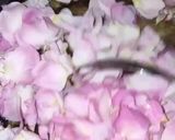 عکس مرحله 2 از دستور مربای گل محمدی