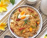 Foto langkah ke 5 dari resep Bihun Goreng - Telur Asin.